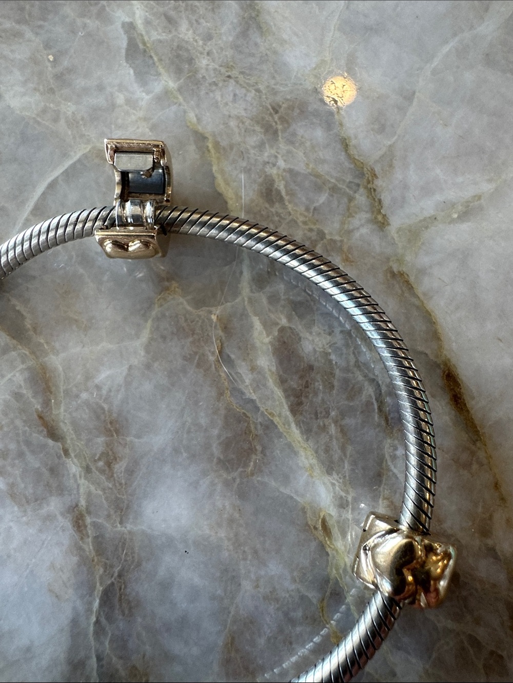 Two Pandora 14k solid gold Heart Clips for Pandora Memories bracelet - Picture 7 of 7